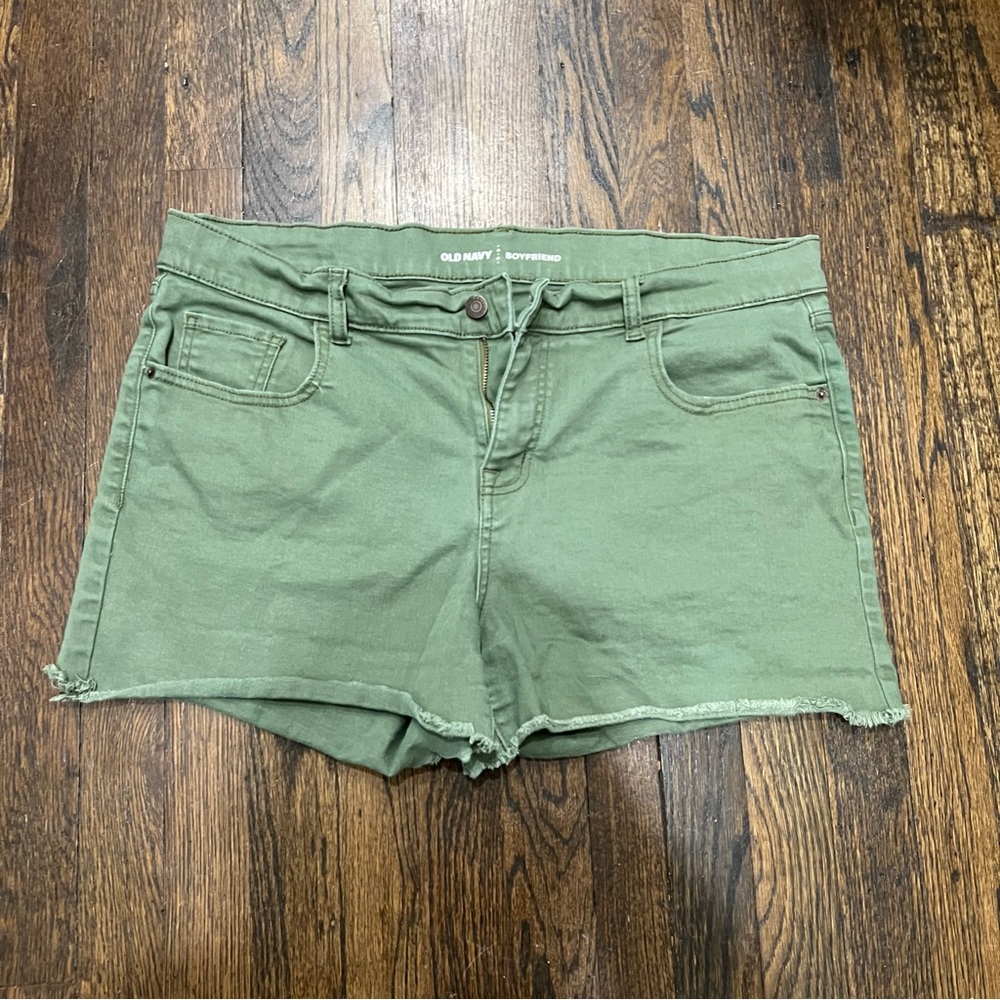 Boyfriend Jean Shorts